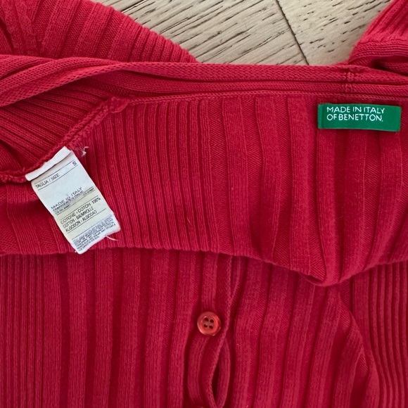 United Colors Of Benetton vintage V-Neck Sweater Deep Red Size Small 100% Cotton - Picture 3 of 7